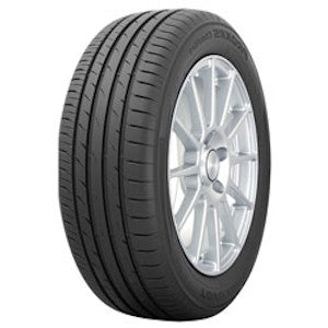TOYO Proxes Comfort 215/60R16